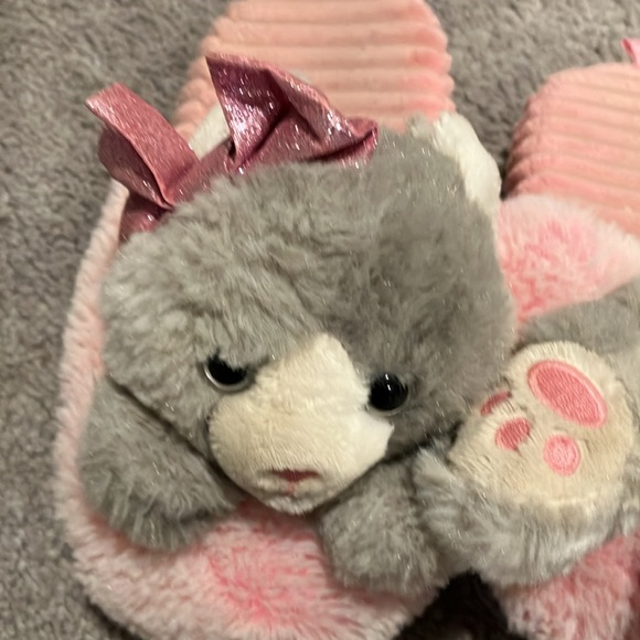 Wonder Nation Kitten Slippers - Picture 3 of 7